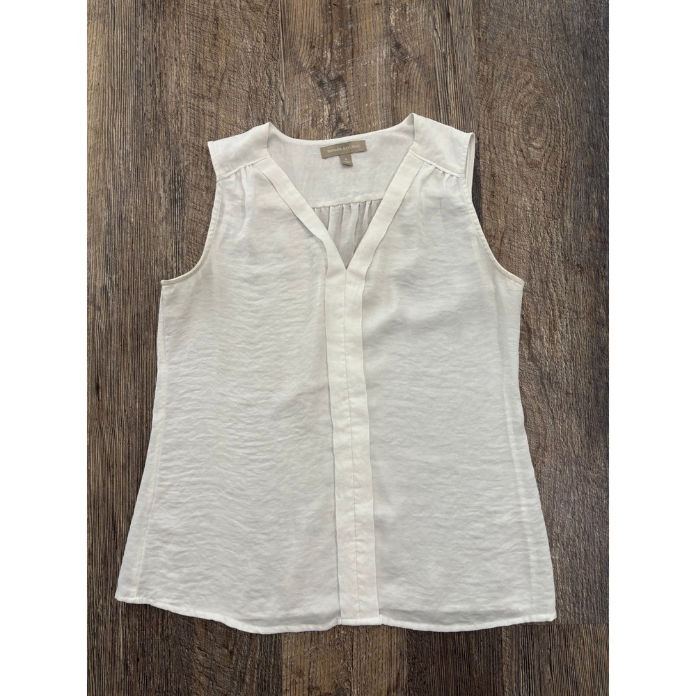 Banana Republic Womens‎ White Sleeveless V-Neck Pleated Blouse Size 4